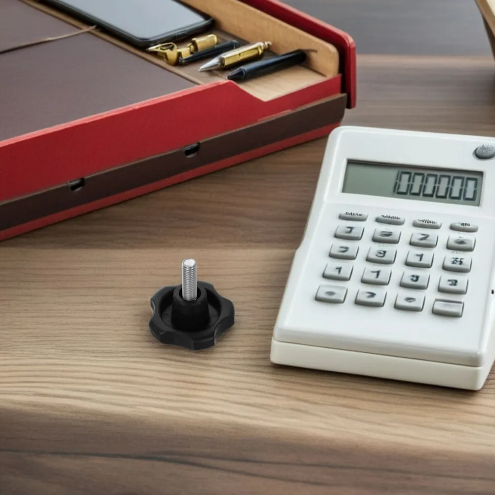 

2 шт. Запасные части для основания садового зонта: ручка-регулятор для крепления зонта на открытом воздухе, обеспечивающая надежную фиксацию и быструю установку.