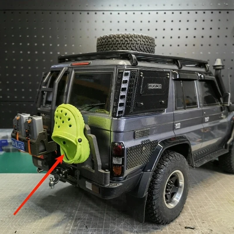 RC Spare Tire Shoe Mount Decor for 1/10 1/8 Crawler Car Scale Accessories Simulation Ornament Parts Upgrades Shoe length 8.5cm