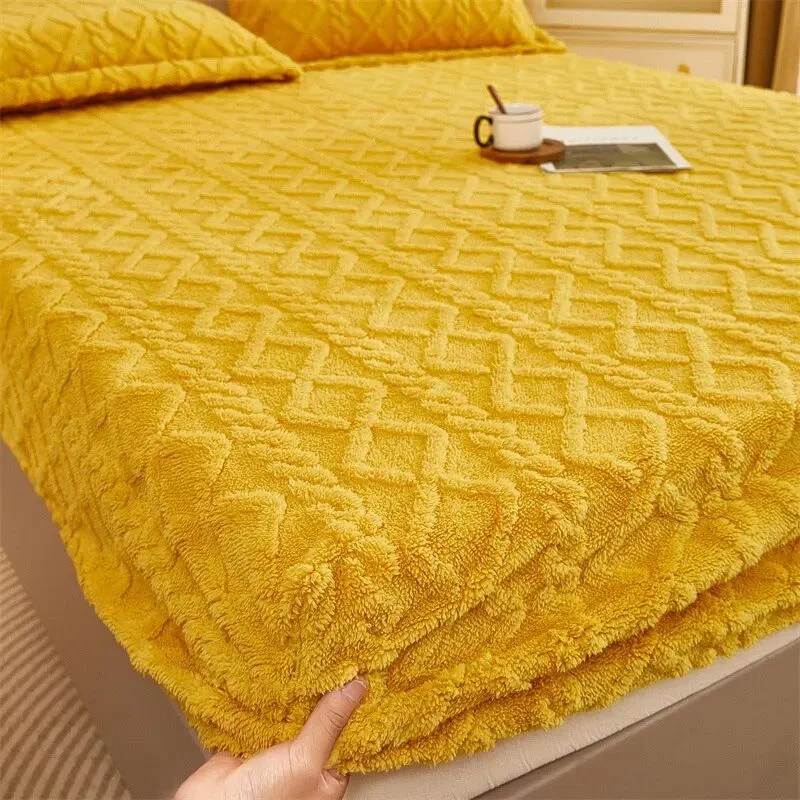 

Jacquard Mattress Cover Taff Embossed Velvet Fitted Sheet Autumn Winter Bed Cover Bedsheet Bed Linen Thicken Mattress Protector