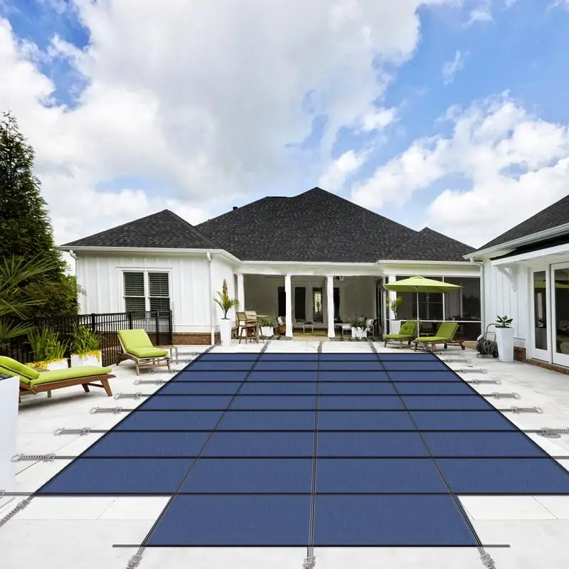 غطاء أمان لحمام السباحة الداخلي المستطيل مقاس 20 × 40 قدمًا مع خطوة 4 × 8 أقدام، شبكة عالية القوة ثلاثية الخياطة، مطر ممتاز