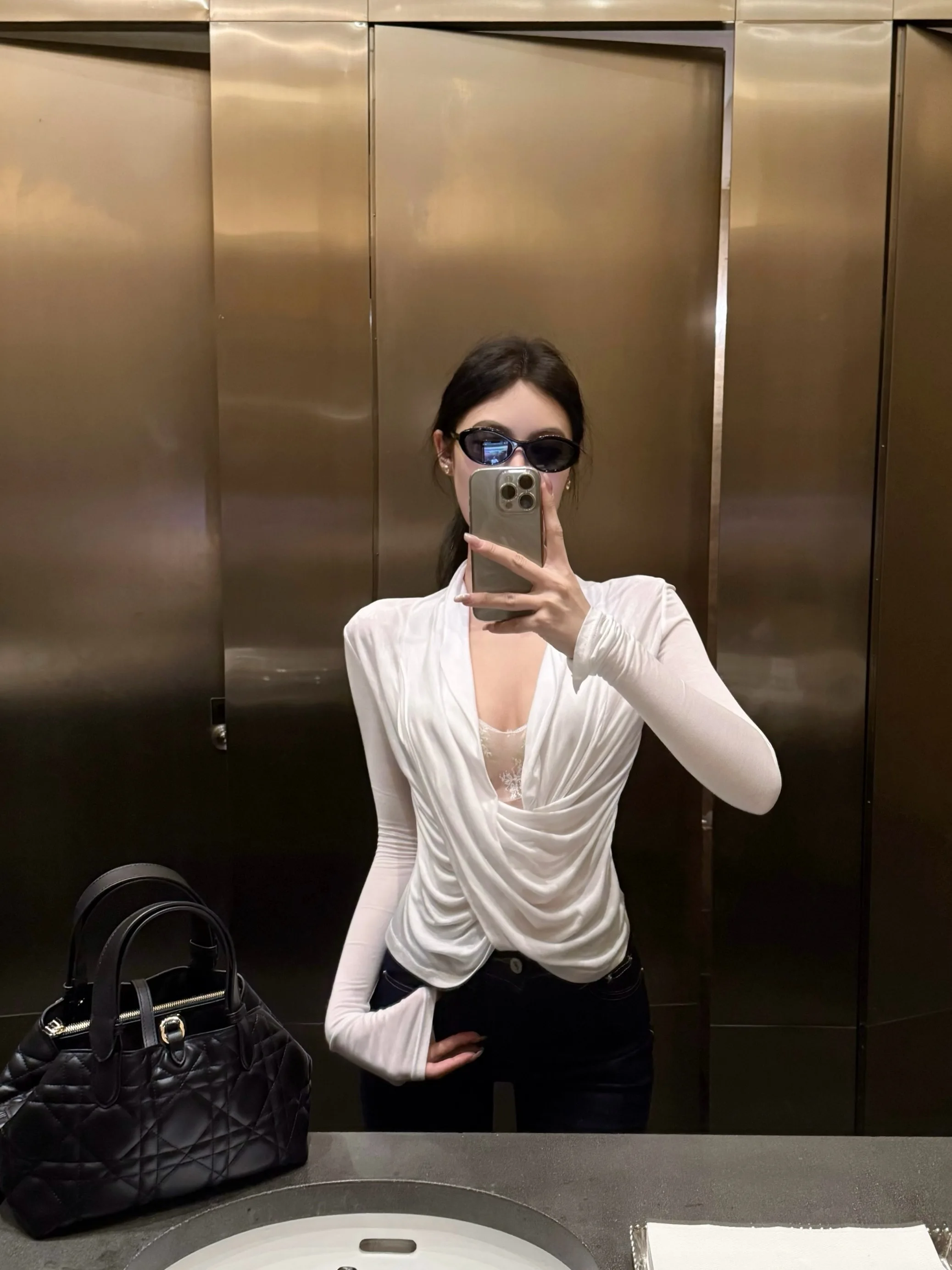 

Long Sleeved T Shirts V Female Womens Autumn Commute Hem Buttoned Shoulder Minimalist Student Artistic Texture Subtle Youthful