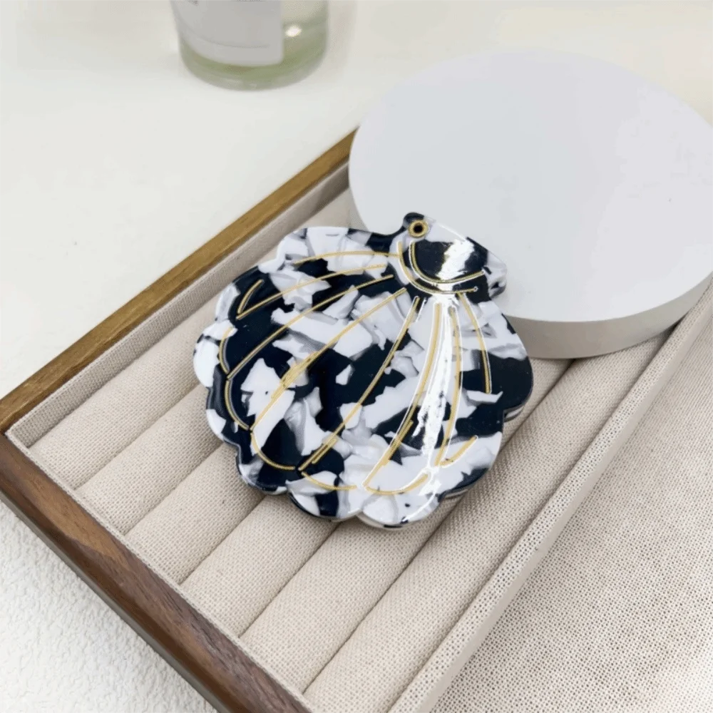 Travel Shell Shape Makeup Mirror Folding Acetic Acid Cosmetic Mirror Lightweight Handheld Small Mirror Women Girls