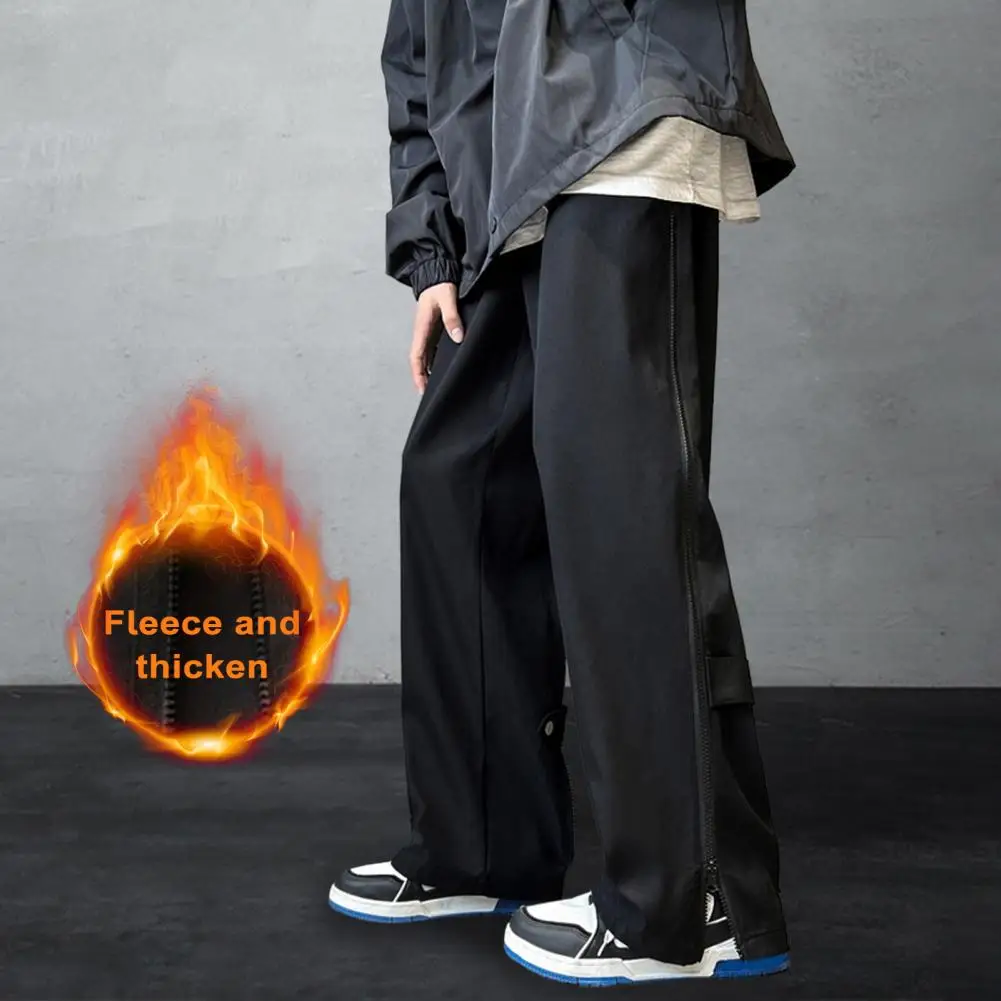 

Back Zipper Design Cargo Pants Zipper Decoration Cargo Pants Thick Fleece Lined Men's Cargo Pants Mid-rise Wide Leg Trousers