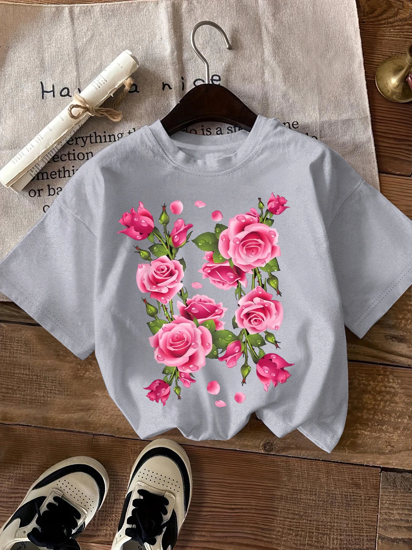 

Fashionable Ladies round Neck Short Sleeve Pattern Print T-Shirt Stylish Casual Top for Women