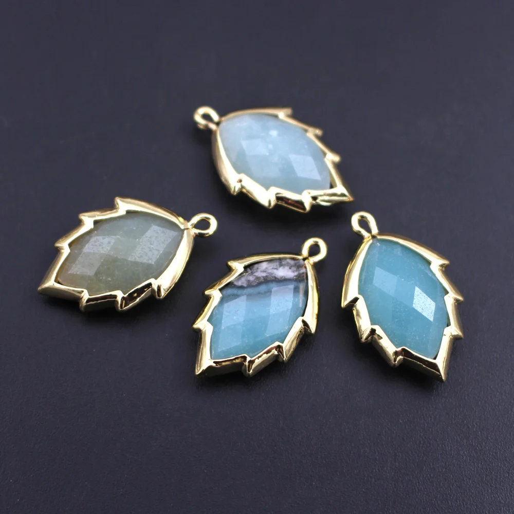 10 個ファセットリーフシェイプ天然水晶ラブラドライトストーンチャーム DIY 女性レディパーティードロップイヤリングブレスレットチェーンネックレス