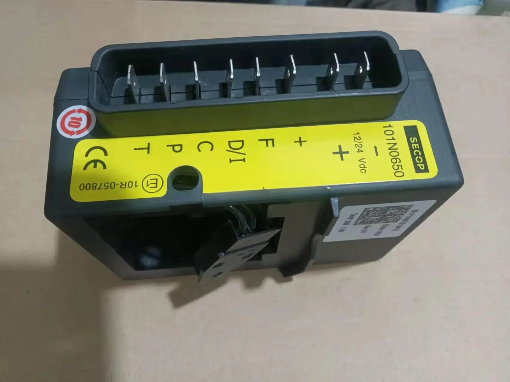 DC 12/24V 101N0650 DC Variable Frequency Compressor Driver