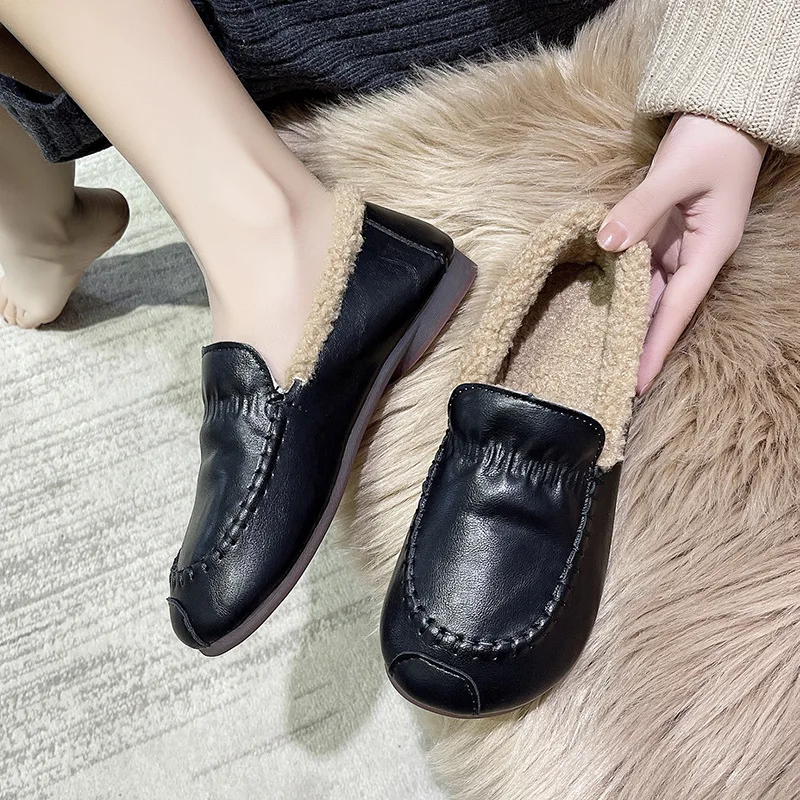 

2024 New Casual Winter Plush Loafers Women Black Ankle Boots Warm Non-slip Flat Fur Slides Mom Soft Leather Moccasin