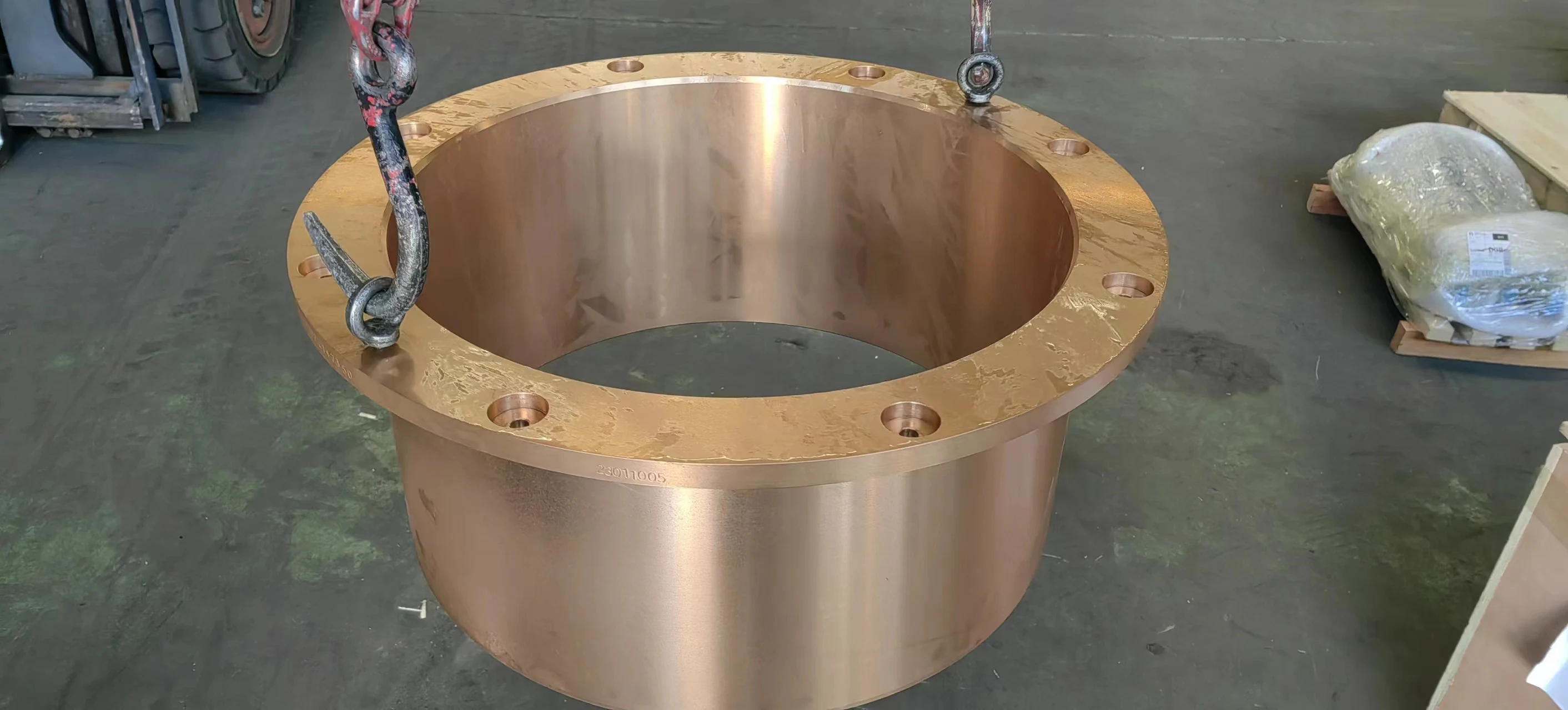 Multi-cylinder Cone Crusher Spare Parts Bronze Parts Eccentric Bushing Sleeves Socket Liner Countershaft Bushing Head Bushing
