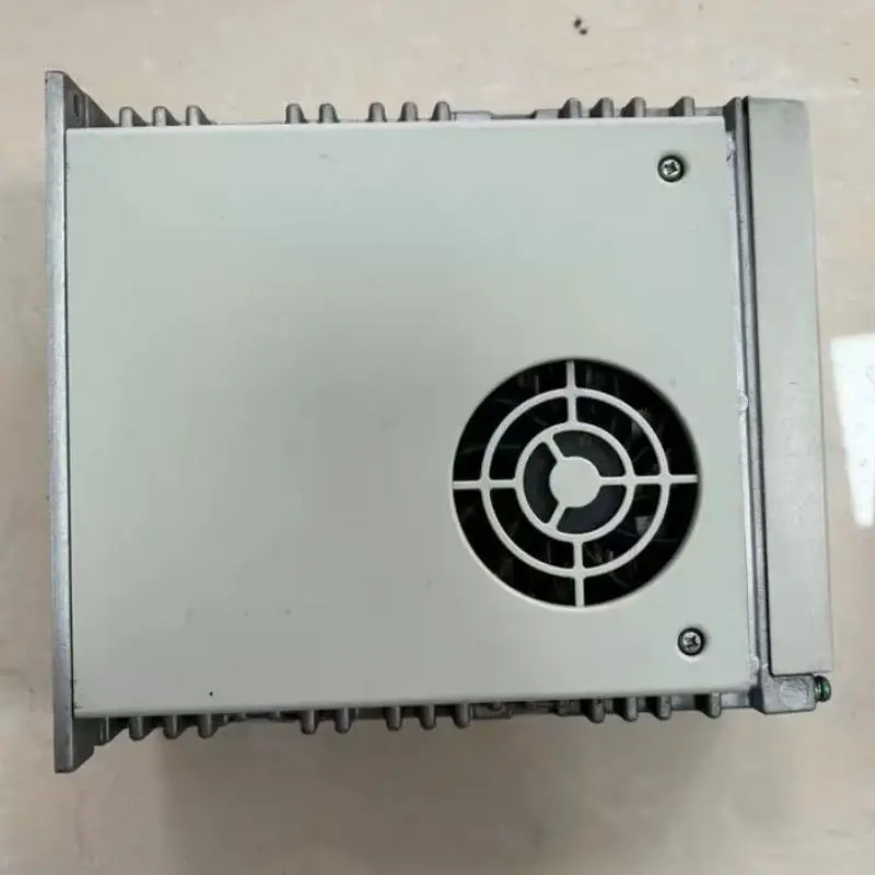 تم اختبار محرك سيرفو ASD-A1521-AB بقدرة 1.5 كيلو وات بشكل جيد وتم شحنه بسرعة