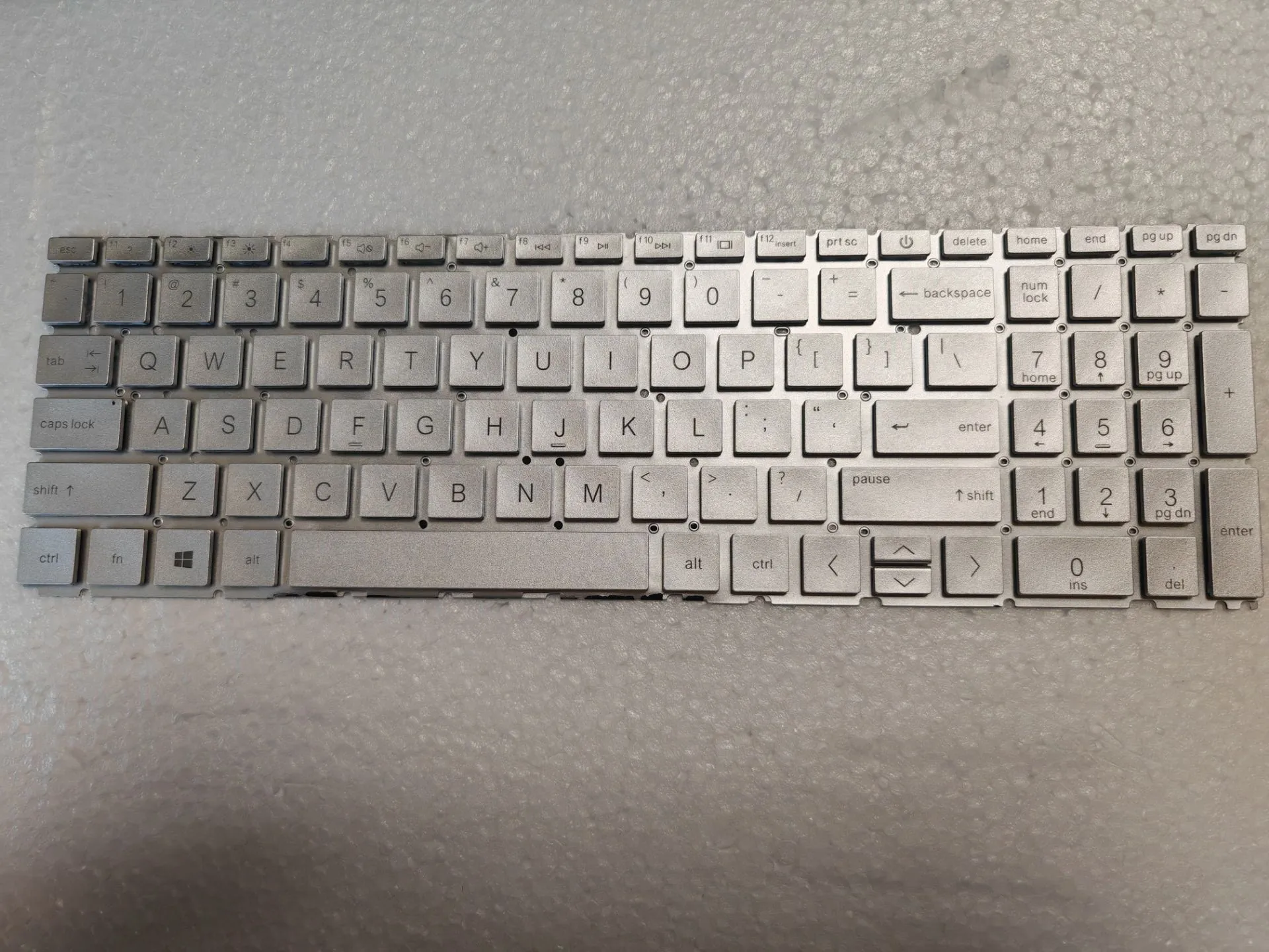 

US Keyboard for HP 17-CN 17-CP 17S-CU 470 G8 TPN-L140 I140 I139 L139 No Backlit Silver