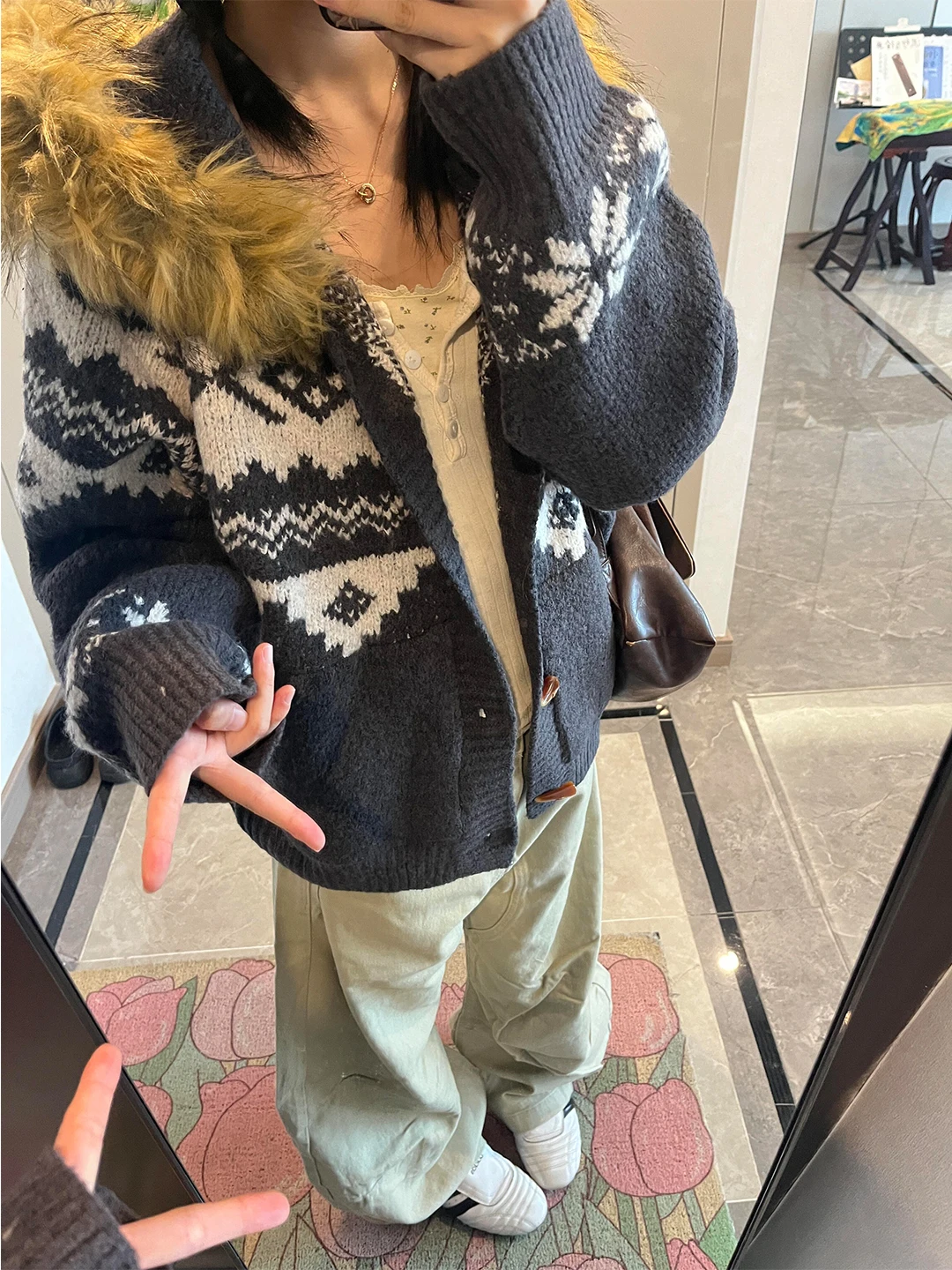 

Мужской вязаный кардиган-пальто: теплый, винтажный, на пуговицах, утолщенный, с длинными рукавами и капюшоном, для повседневной носки и поездок на работу