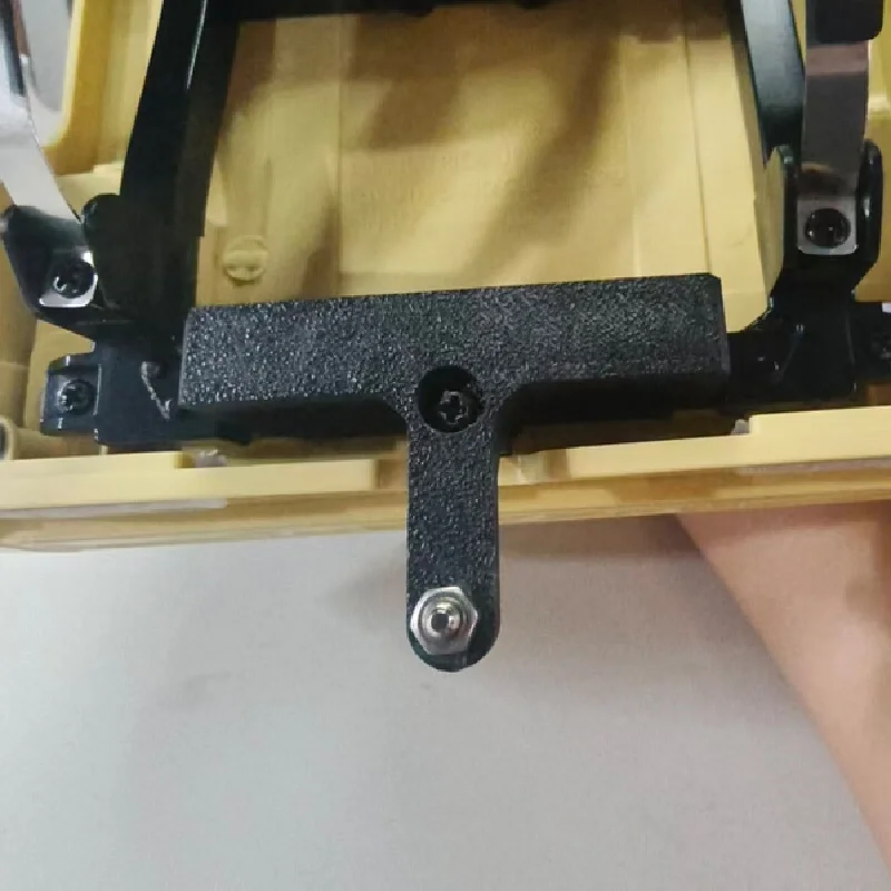Mangniu MN82 Trailer Pedal 82s Trailer Hook Metal Trailer Ball Compatible with Original RC Model 82Pro Car Bar view 3