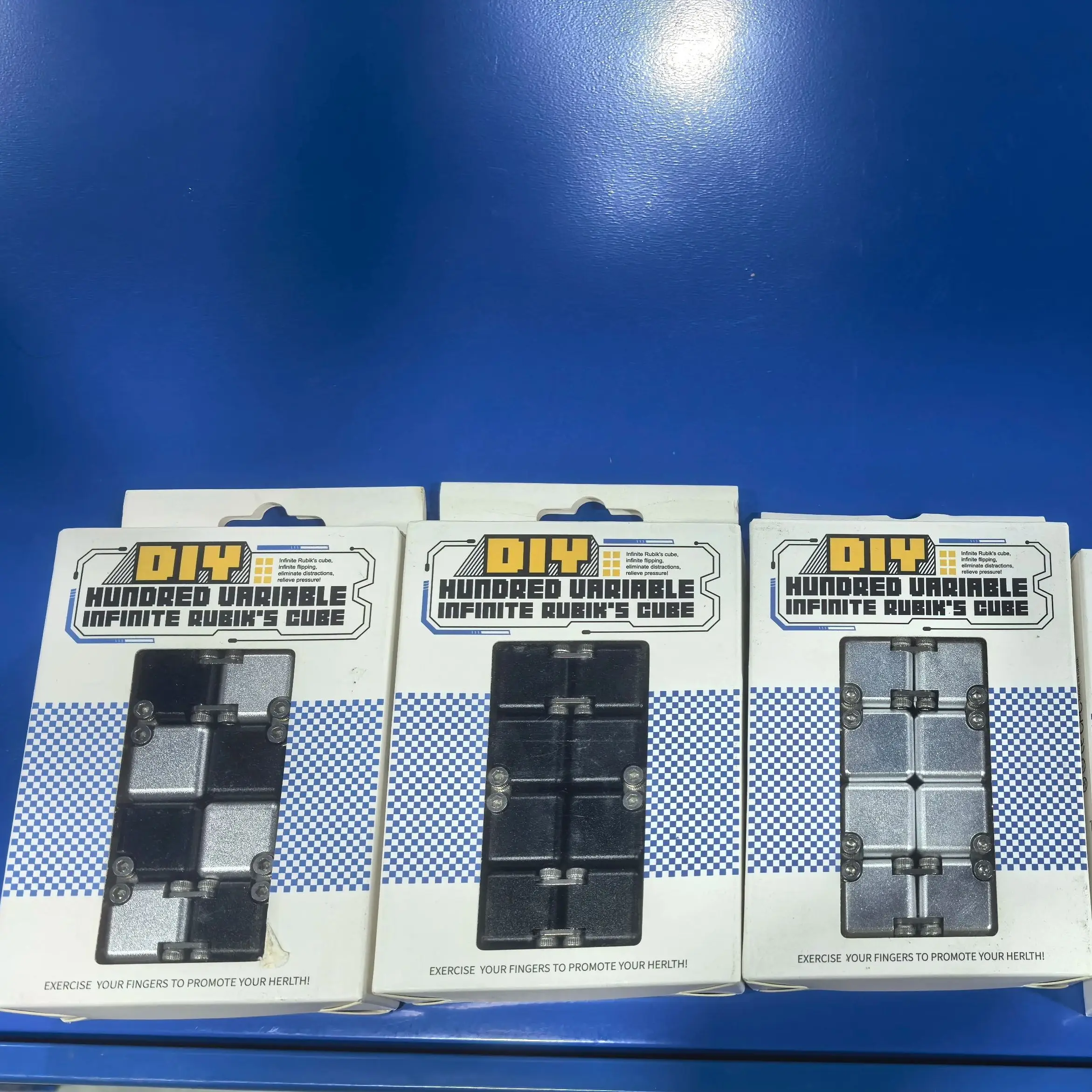 سبائك الألومنيوم معدن لانهائي المكعب السحري مكافحة الإجهاد ألعاب متململة سهلة اللعب اليد سبينر مكتب مكعب الإجهاد المخلص اللعب