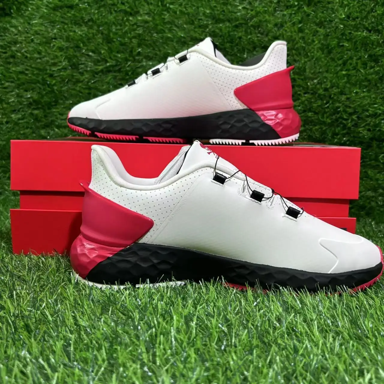 

2026 New Men's BOA Golf Shoes Waterproof Breathable G4 Comfortable Fashion Spikeless Trendy Athletic Sneakers