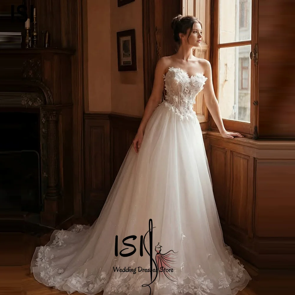 ISI Klassische Applikationen Sweetheart A-Linie Brautkleider Damen Sweep Train Spitze Offener Rücken Vestidos De Novia Maßgeschneidert