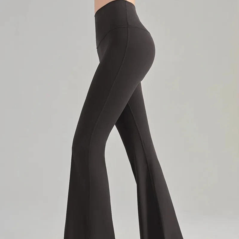Hochwertige, ausgestellte Yogahosen für Damen, hochtaillierte, eng anliegende Sport- und Pilates-Hosen, die die Hüften betonen, Fitnesshosen, Yogahosen mit weitem Bein, Sportleggings. – Detail 7