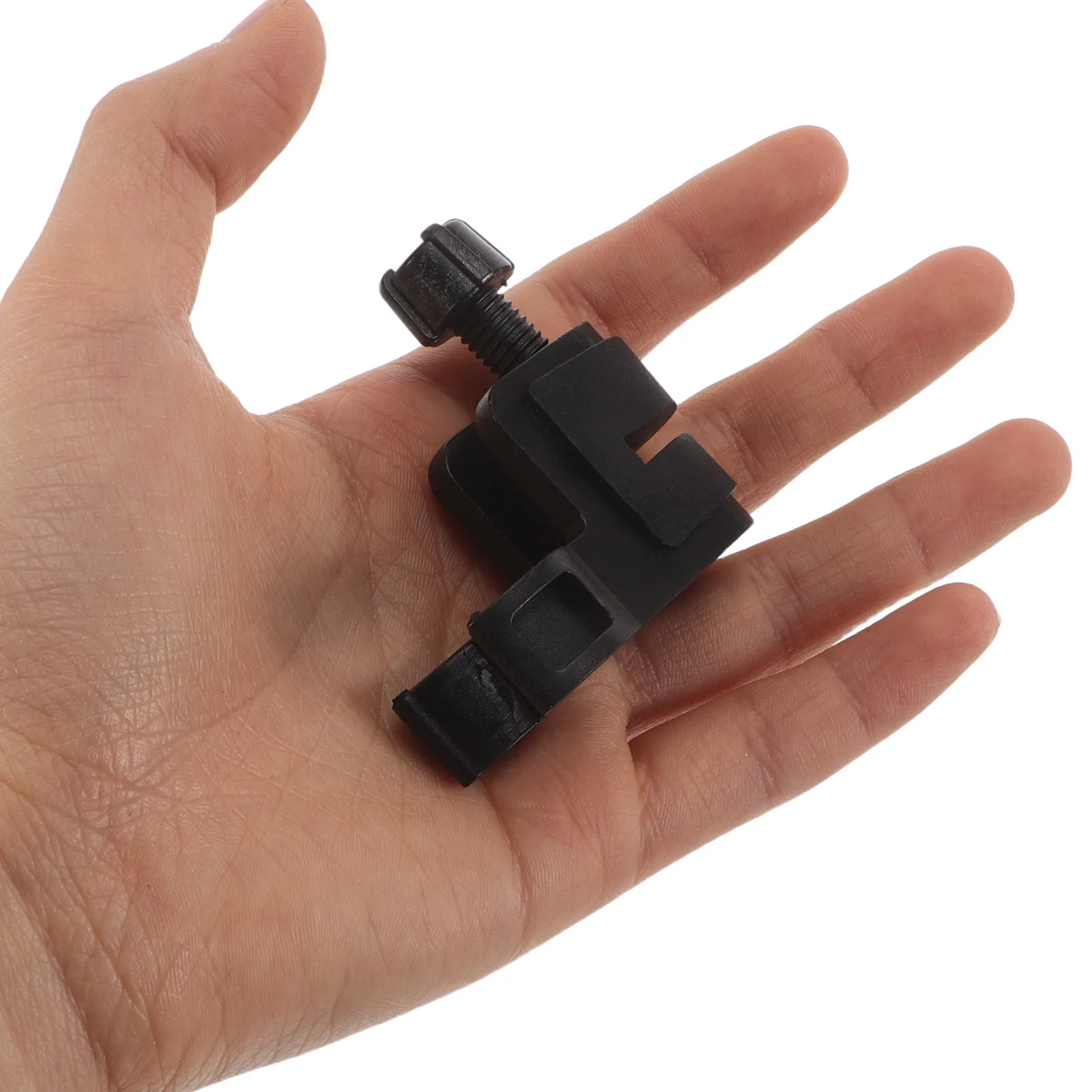 

Пластиковый зажим-крепление для саксофона: надежное и стабильное крепление для альт- и тенор-саксофонов, высококачественная передача звука для живых выступлений и студийной работы