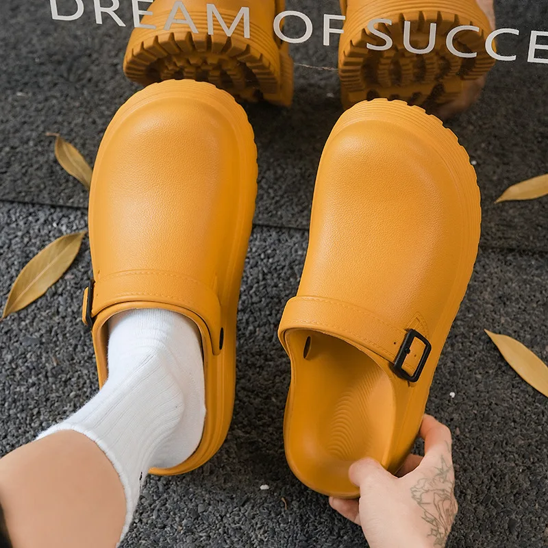 Thick-Soled Slippers for Men Summer New Style Slip-On Lazy Outdoor Non-Slip Height-Increasing Retro Closed-Toe Slippers