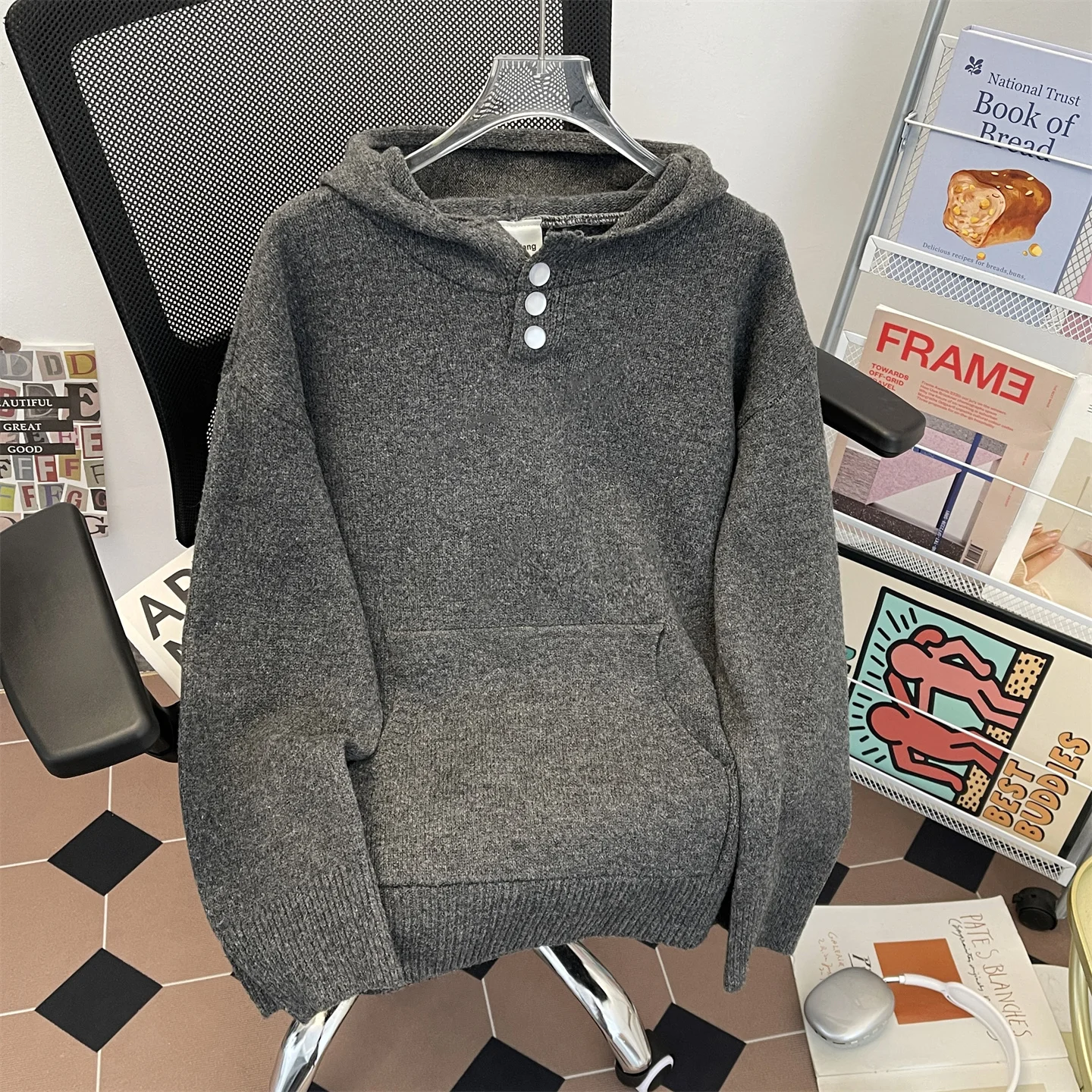 

Мужской вязаный свитер с капюшоном, повседневный, свободного кроя, с длинным рукавом, однотонный, осенне-зимний, новый, в корейском стиле, модный трикотаж