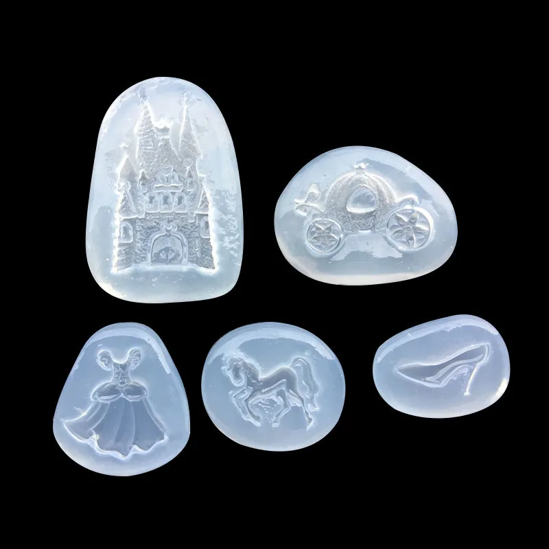 Mirror Castle Horse High Heels Skirt Pumpkin Cart Fairy Tale Drip UV Adhesive Handmade Silicone Mold Mould 16300