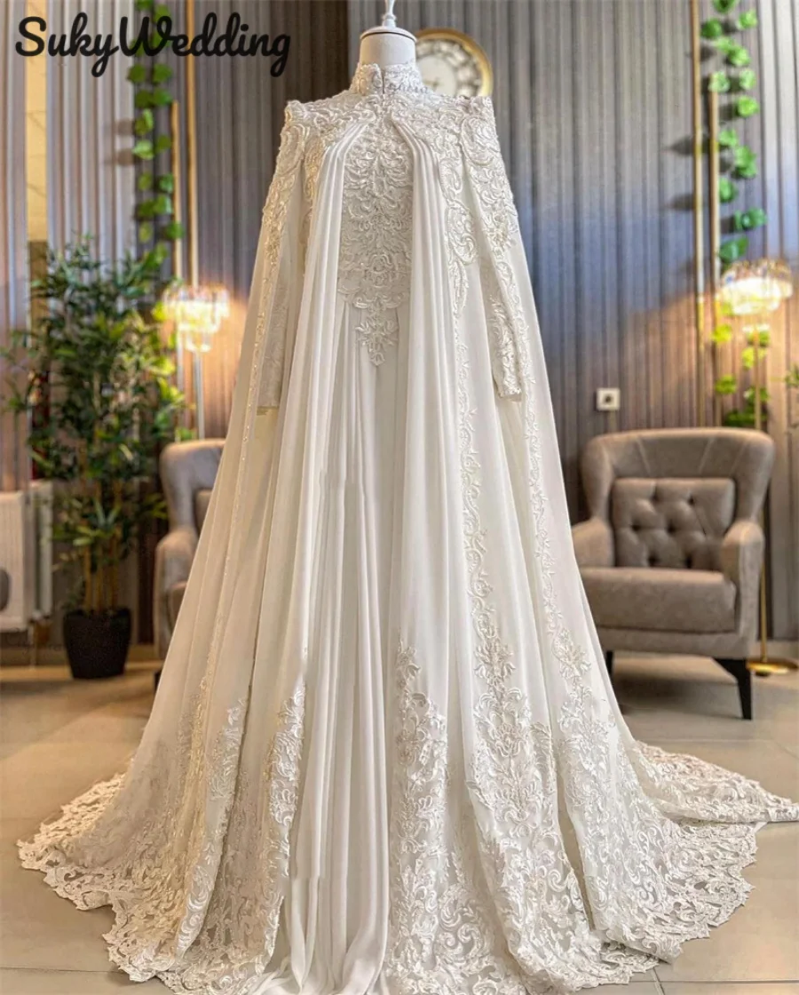 

Chiffon Muslim Wedding Dresses with Cape Lace Appliques High Neck Arabic Dubai Long Sleeves Bridal Gowns Robe De Mariage