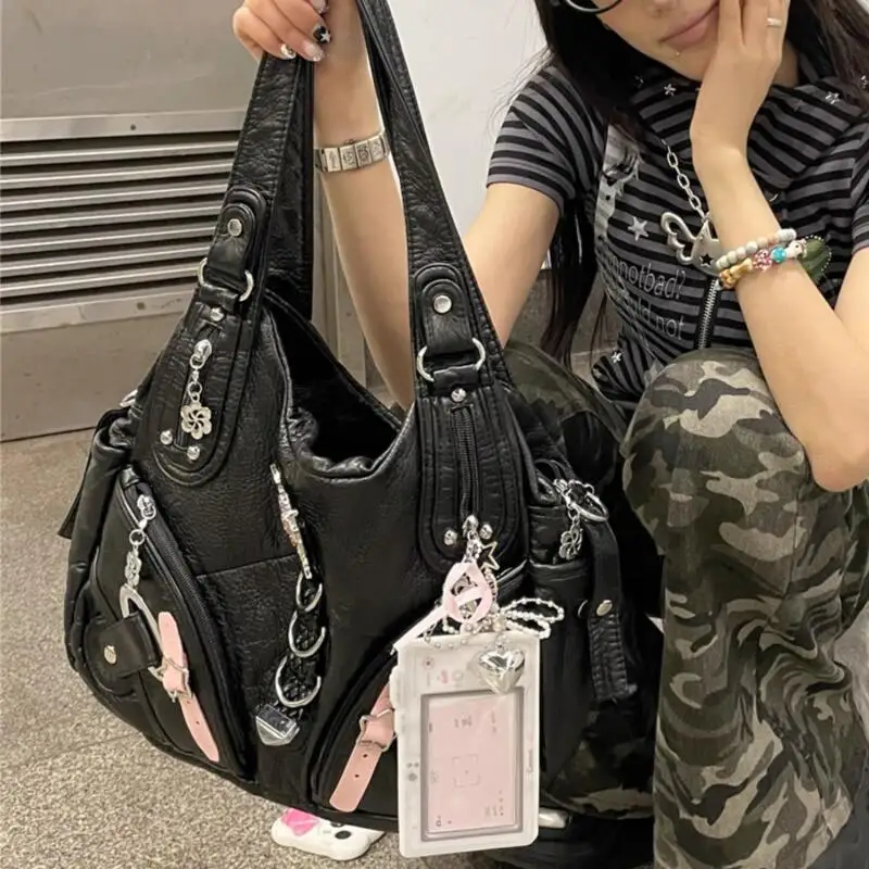 Sanrio Original Y2K Niche Bag Hello Kitty bolso para las axilas chicas calientes Retro Cool subcultura gran capacidad un bolso de hombro tipo bandolera