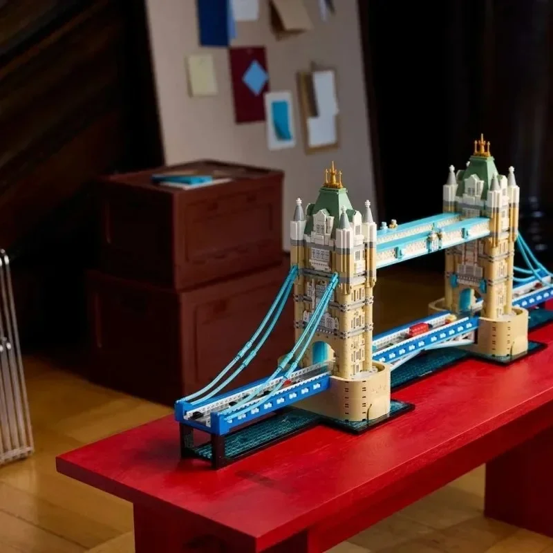 Building Blocks Bricks 3745pcs European Drawbridge Landmark Model Christmas Toy for Family Decor Gifts Gothic Twin Tower Bridge