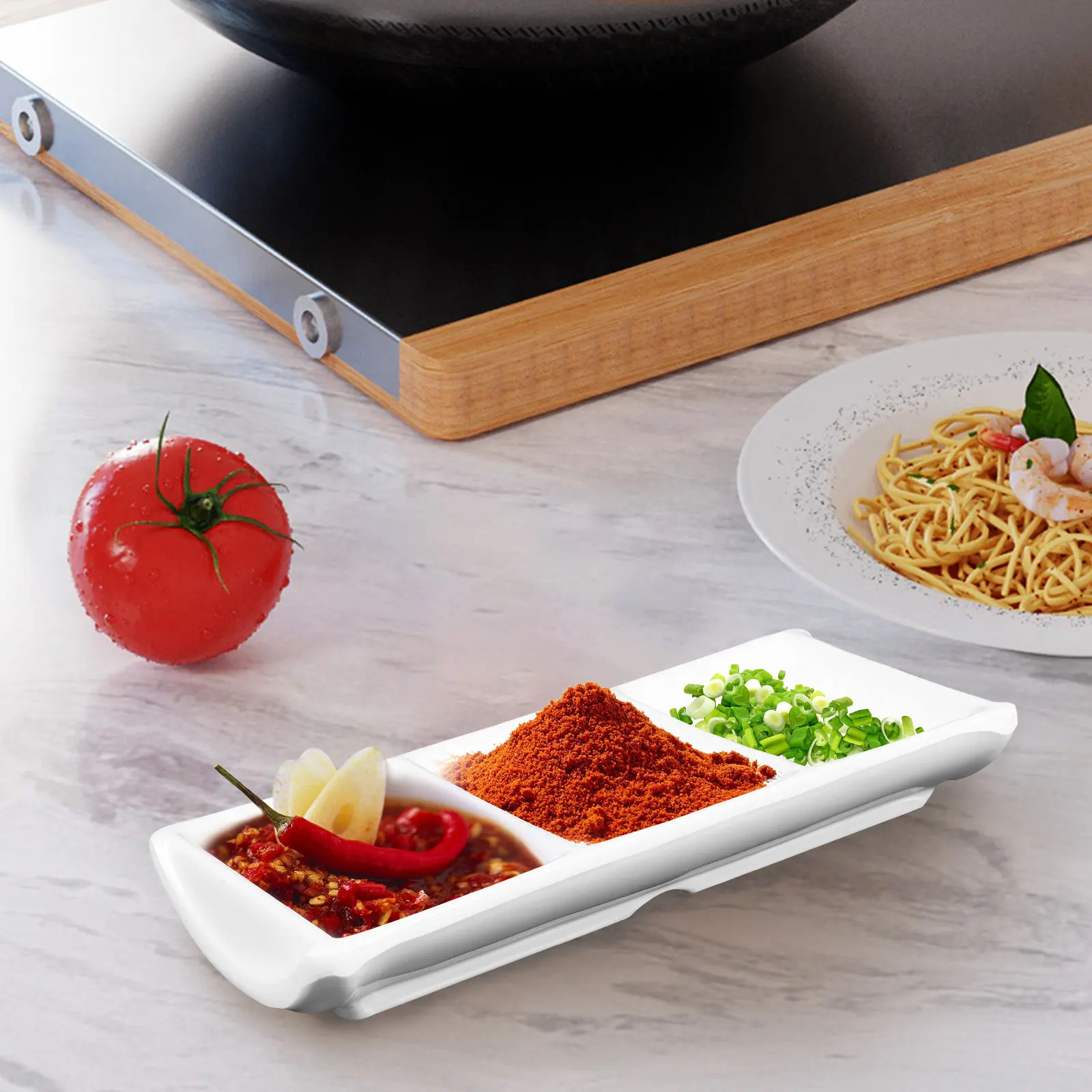 3-Grid Seasoning Plate – Compact Dipping Dish for Sauces, Wasabi, Pickles, Salad Dressing & Appetizers