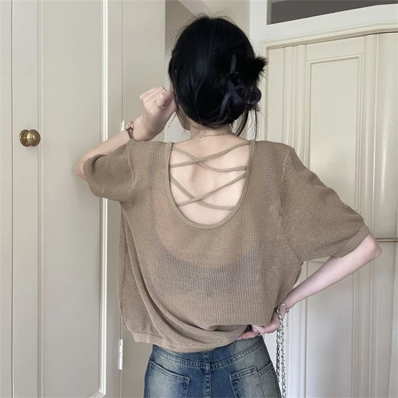 

Hollow Back Design Sense Striped Shoulder Short Sleeve T-shirt 2025 Summer Short Sweet Spice Women's Top