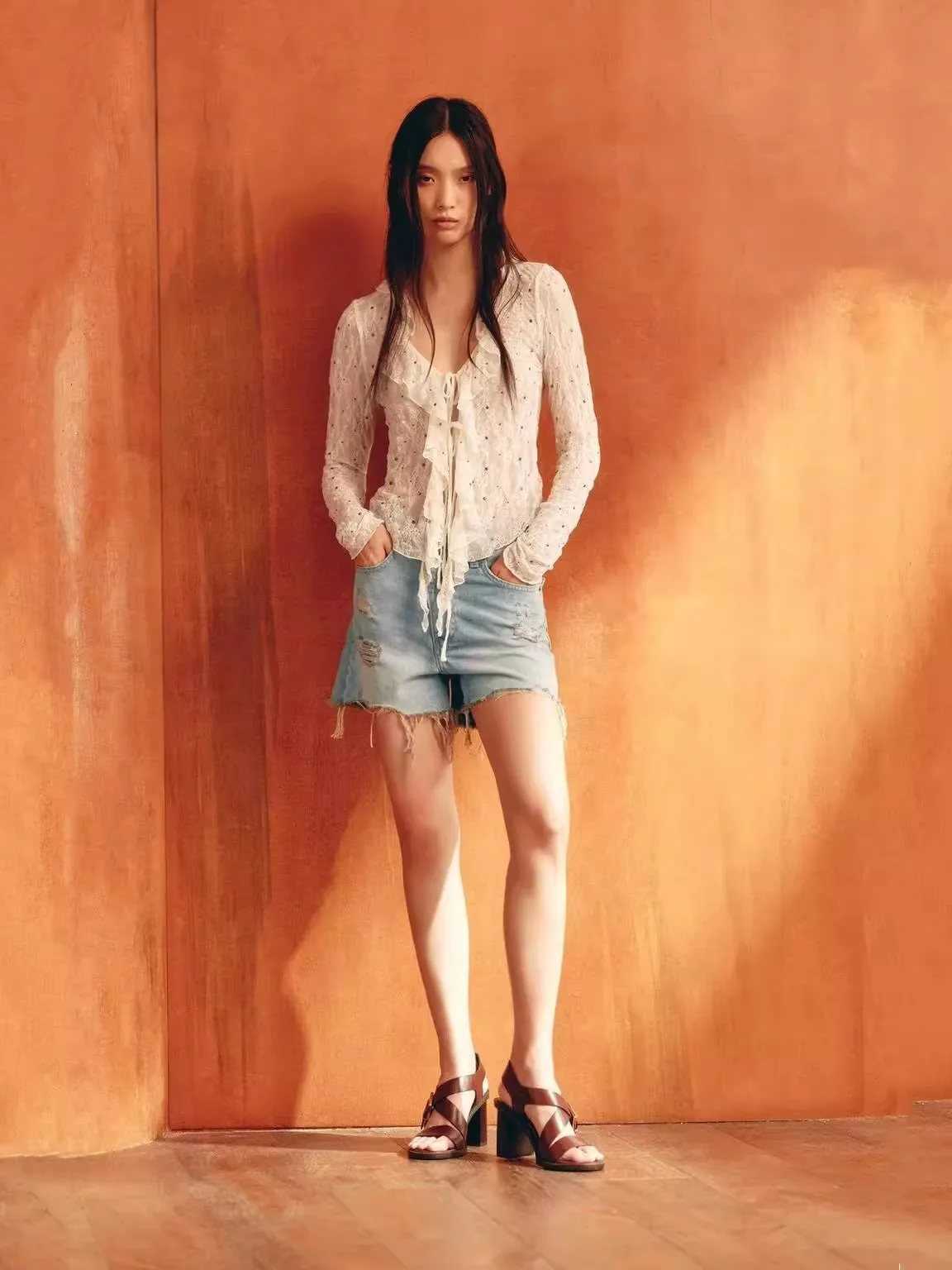 

Ele женское длинное све V-Ne кружево с заклепками Faion, осеннее новое поступление, качество премиум-класса, устойчивое к деформации