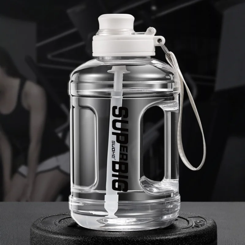 

1600ml Sports Gym Water Bottle Tumbler Food-Grade Plastic Large Capacity Travel Cups with Straw Bucket Leakproof Handle No Odor