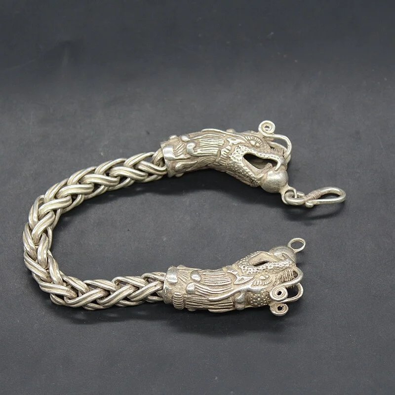 

Rare China Handwork Old Tibet Silver Dragon Bracelet Exquisite Collectible