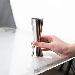 30/60ml Cocktail Wine Shaker Measure Cup Stainless Steel Double Shot Drink Spirit Measure Jigger Kitchen Supplies Tools Bar