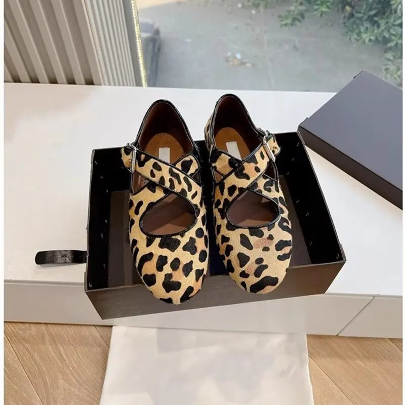 

Designer Brand Original French Leopard Print Horsehair Rivet Cross Strap Ballet Mary Jane Flat Shoes Made Of Genuine Leather