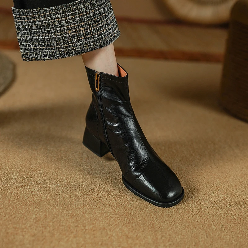 2024 New Winter Round Toe Women Boots Chunky Heel Women Shoes Retro Western Boots Ankle Boots Genuine Leather Chelsea Shoes