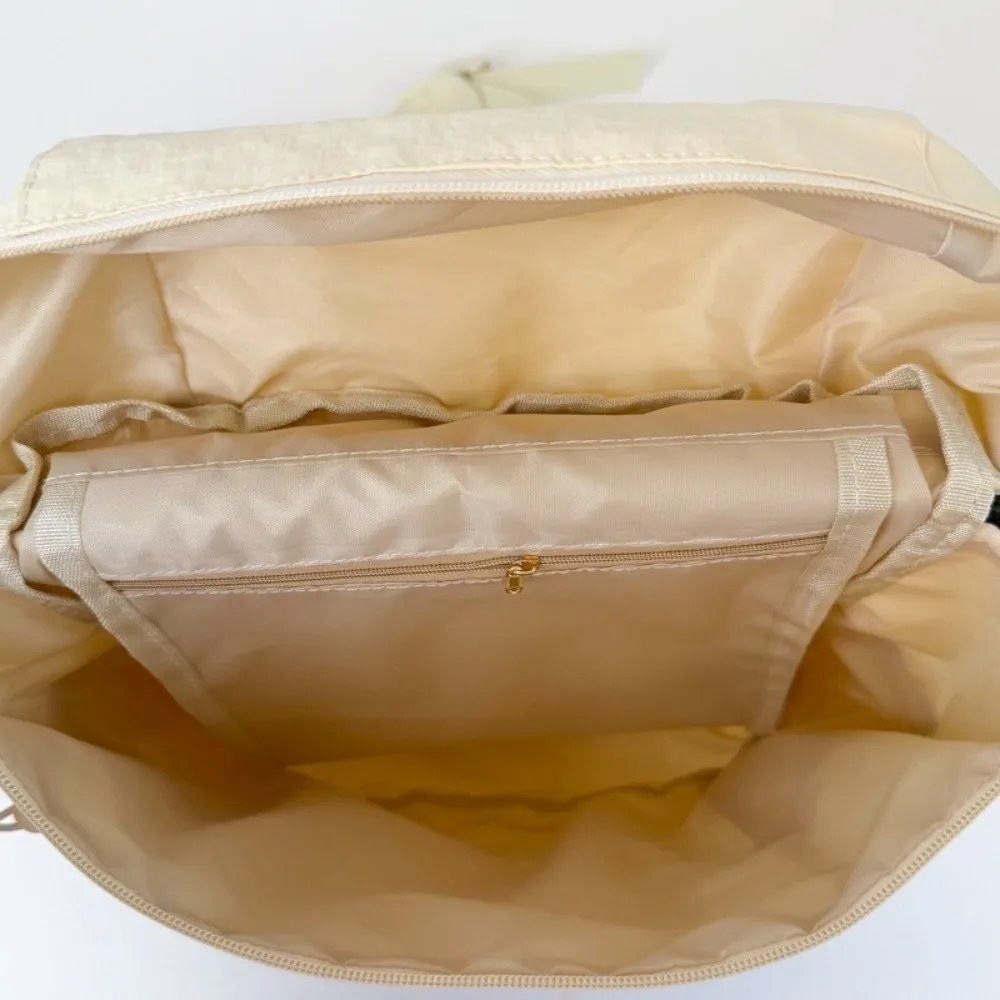 Zaino leggero coreano casual Borse a tracolla in nylon per il tempo libero di grande capacità Zaino per studenti universitari tinta unita unisex