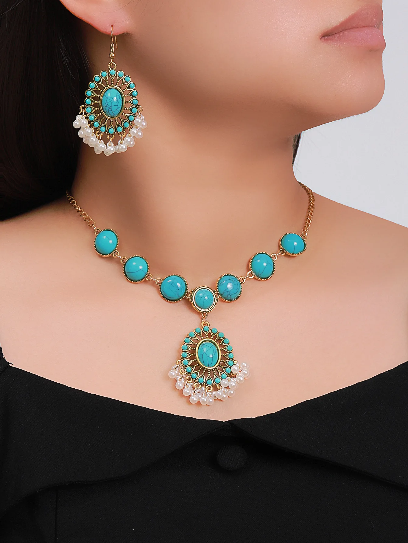 Ethnic style retro turquoise necklace, fringed necklace, pendant, earrings set, bell shape jewelry.