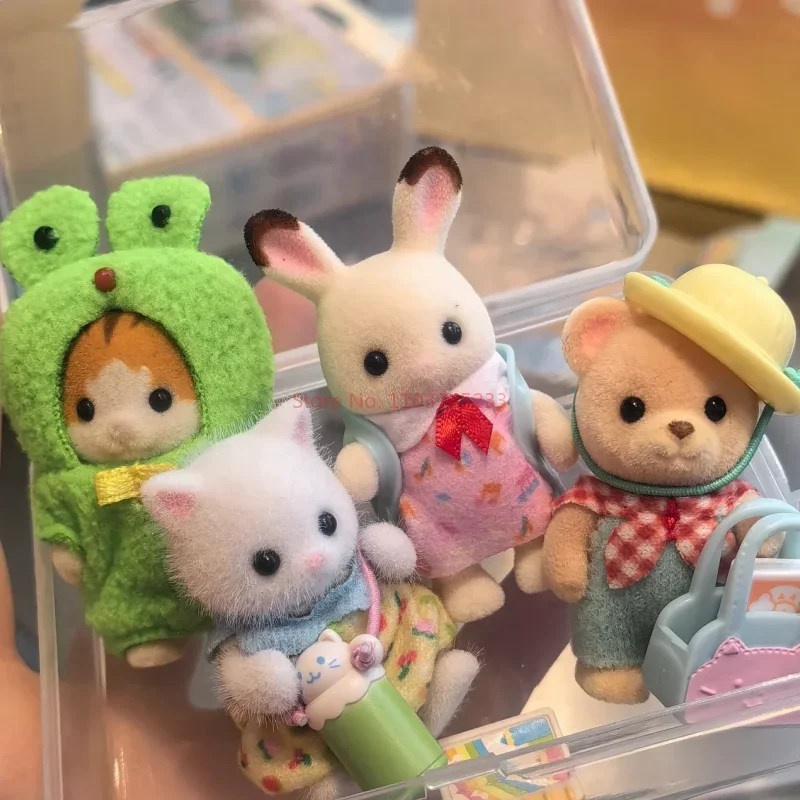 Hot Grove Family Anime Figure A Set Kawaii Cute Doll Decoration Model Pendant Forest Families Room Ornaments Prezent urodzinowy