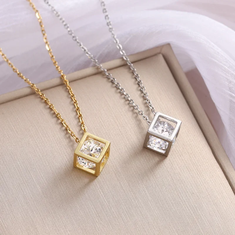 

Necklace Versatile Pendant ins Trend Light Luxury High Sense Fashion Collarbone Chain