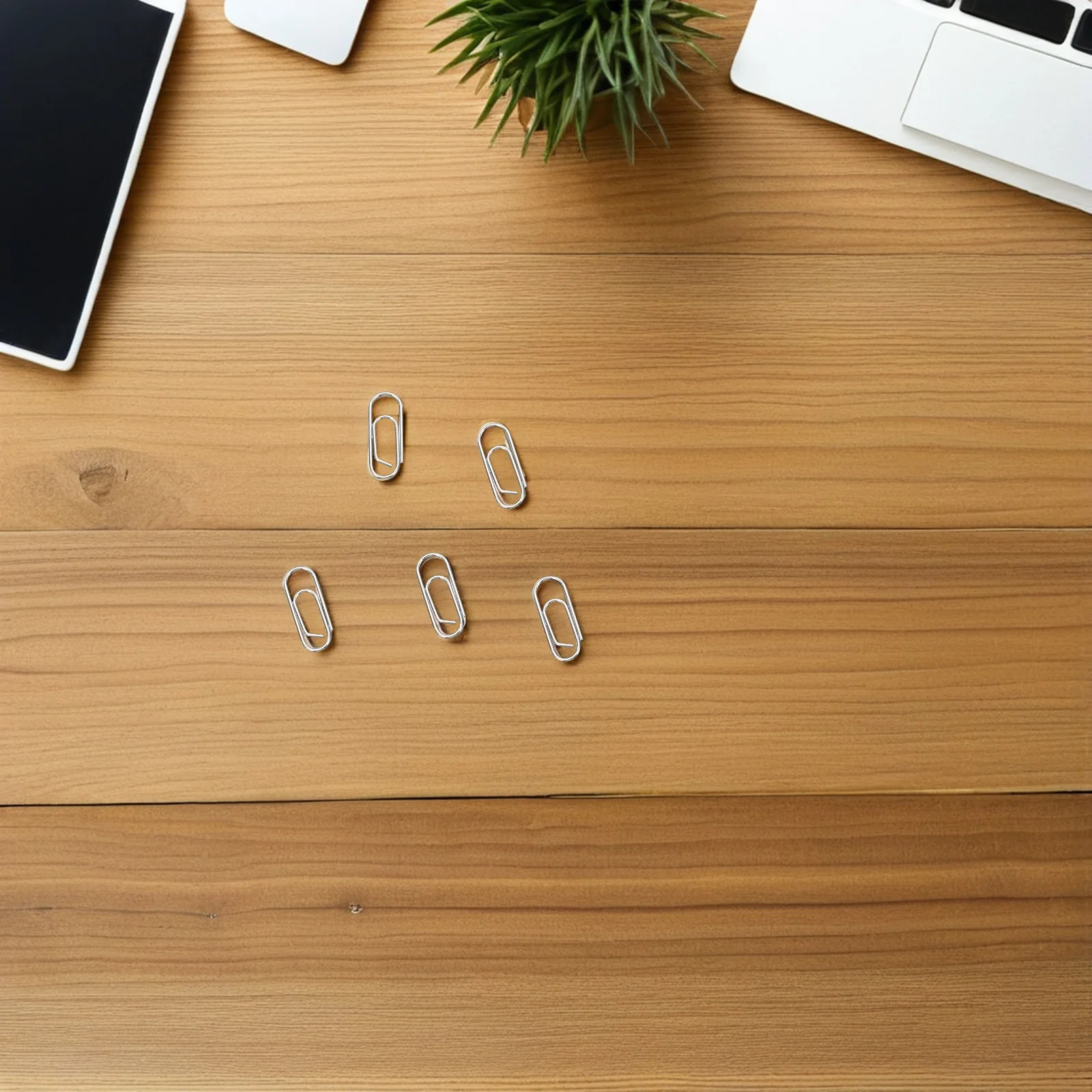 200 قطعة مقاطع الورق المعدنية الصغيرة 15 مللي متر مشابك الموثق الصغيرة للمستندات المذكرات المجلات مكتب المدرسة ورقة السحابات