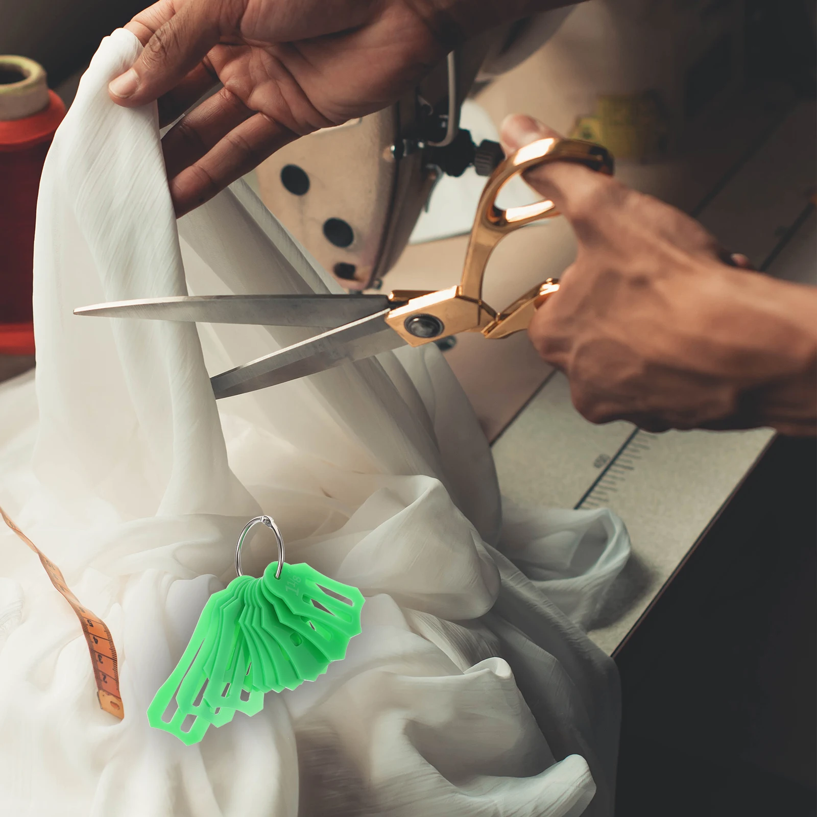 

1Set Fabric Bias Tape Maker Set DIY Quilting Tool Lightweight Portable Accurate Folding Tool for Sewing Patchwork Accessories