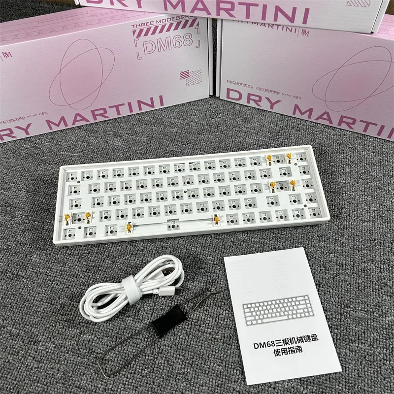 

68-клавишная беспроводная Bluetooth-механическая клавиатура Tri-mock, комплект на заказ, макро RGB атмосферный светильник, полная клавиша, горячая замена, домашний офис