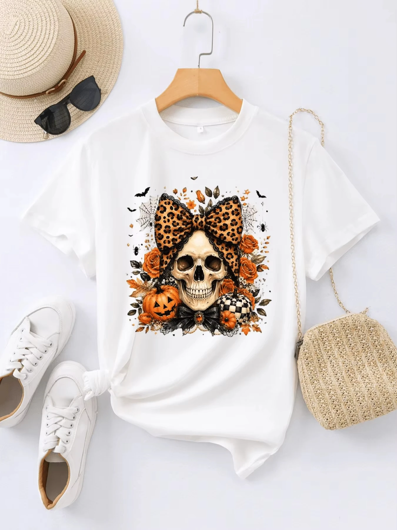 Unisex Halloween Skull Leopard Bow Graphic T‑Shirt Pumpkin Rose Bat Print Crew Neck Short Sleeve Holiday Party Casual Tee Top