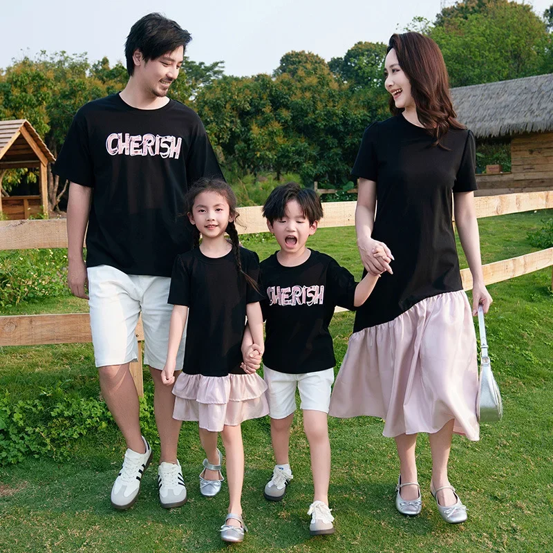 

Family Parent-child Clothes Mother Daughter Matching Dresses Couple Clothing Father Son T Shirts Korean Sister Brother Outfits