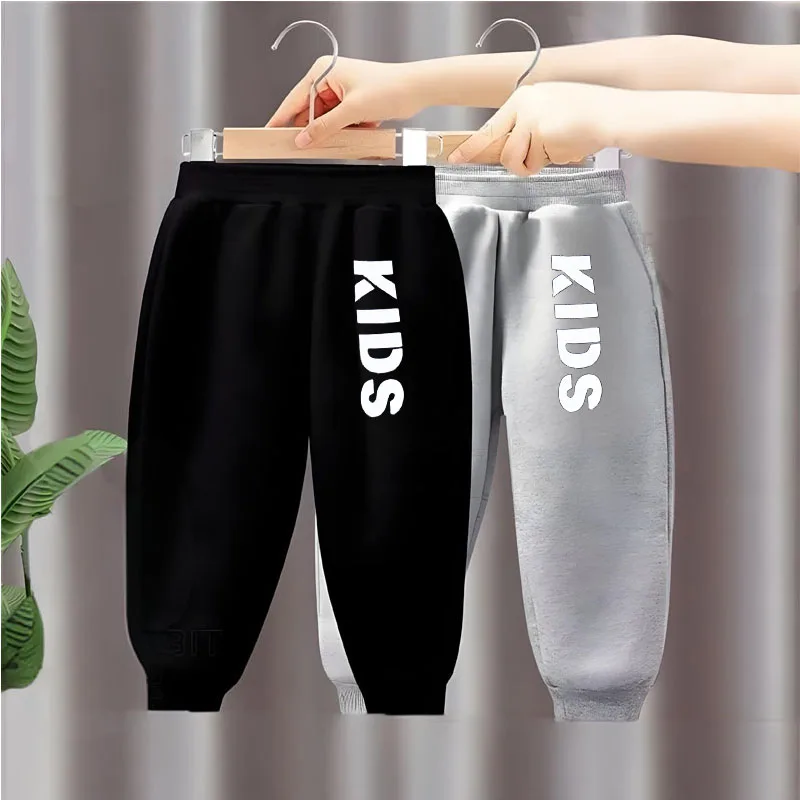 Modische Freizeithose für Kinder, hohe Taille, Sporthose, hübsche Buchstaben-bedruckte Kinder, bequeme Jogger, Jungen-Hose mit elastischem Bund