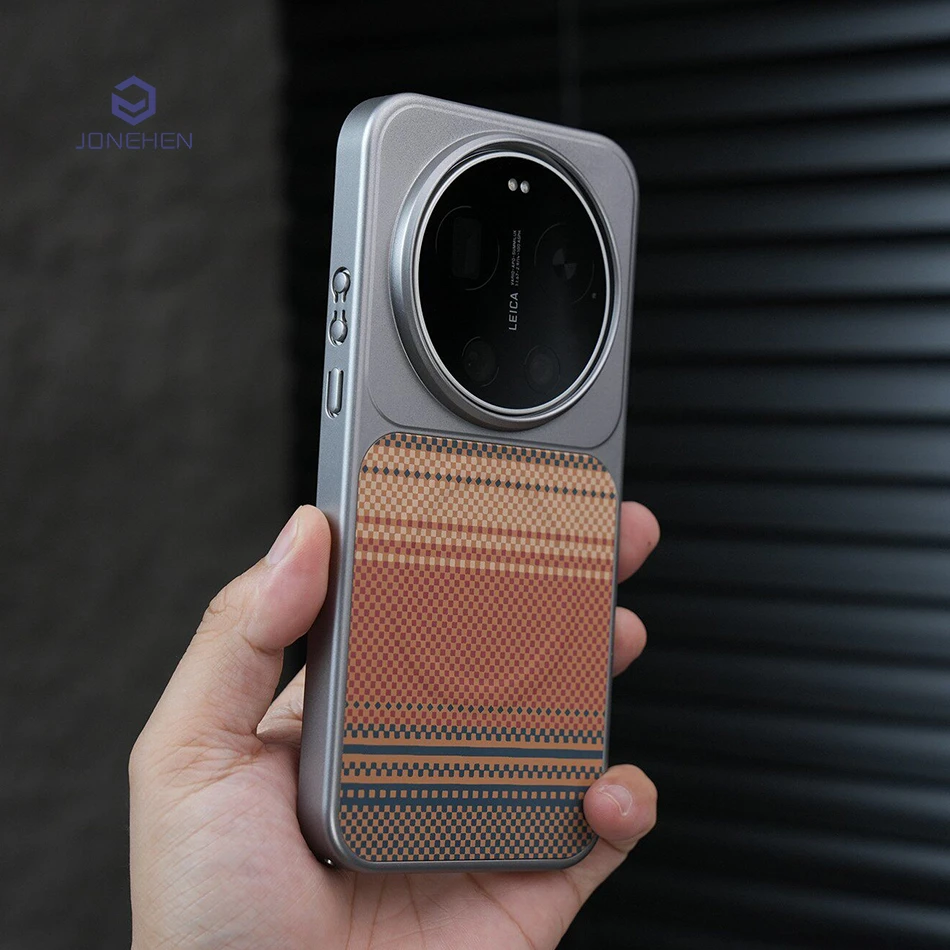 For Magsafe Carbon Fiber Pattern Case For Xiaomi Mi 17 Pro Max Ultra 17Pro Slim Silver Hard PC Armor Magnetic Shockproof Cover