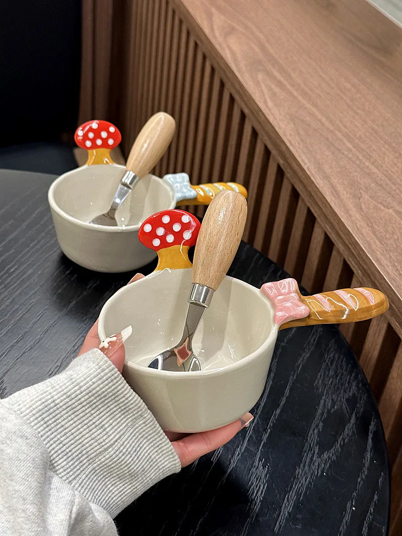 

Cute Cartoon Ceramic Rice Bowl Fruit Salad Dessert Bowl Breakfast Yogurt Bowl Ice Cream Bowl Underglaze Color