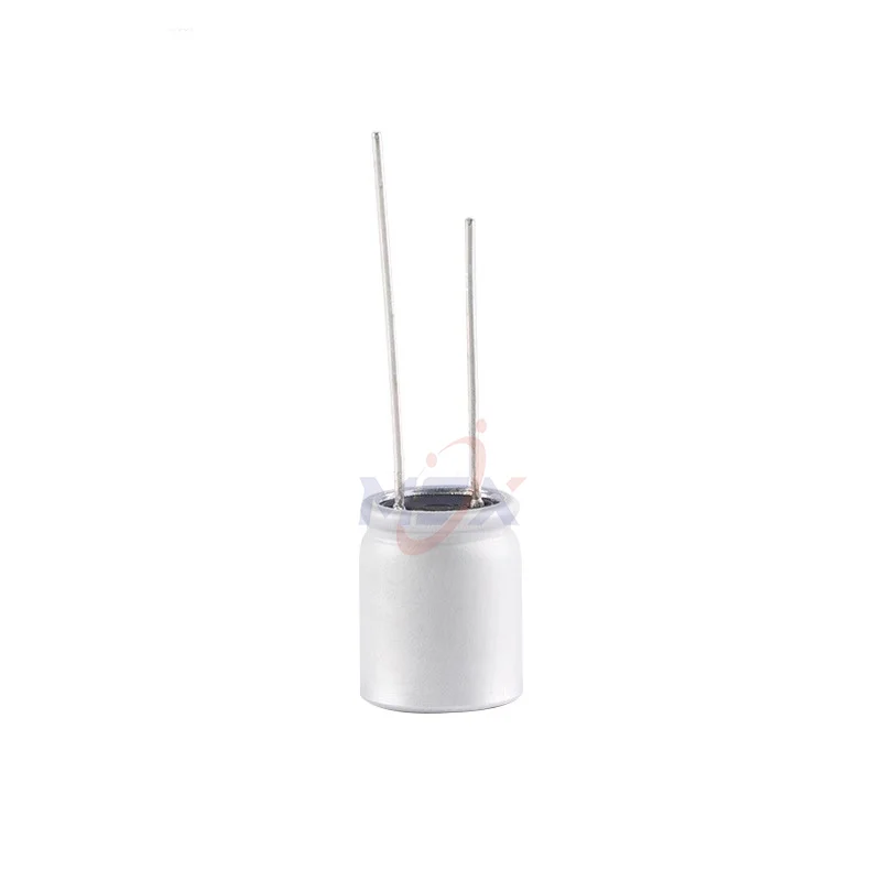 Capacitor eletrolítico de alumínio de estado sólido, encaixe de 16V, 560uF, ± 20%, 6,3x12mm, instalação direta