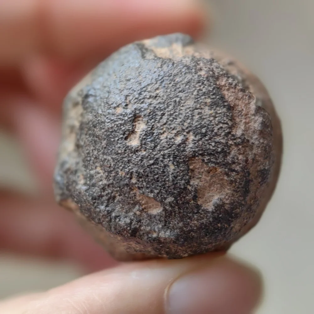 Natural Rare Shaman Stone Moqui Marble Male Female Mystical Boji Kansas Raw Gemstone Spirit Healing Energy Specimen Collectibles