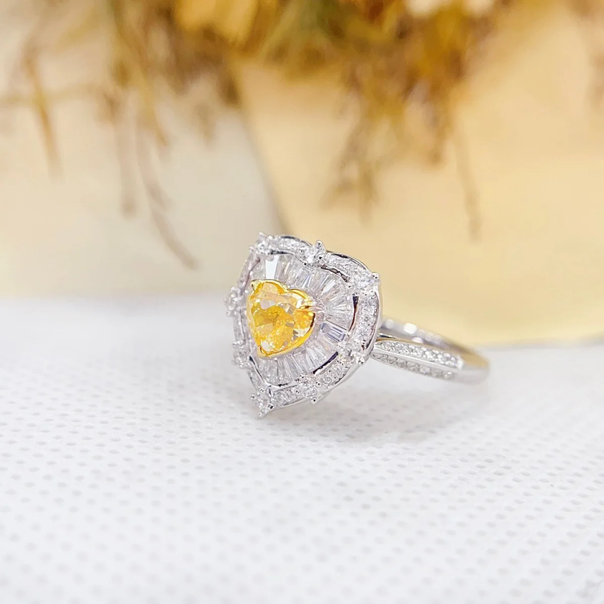 AGL Certified Yellow Heart Natural Diamond Ring 18K White Gold Luxury Multifunction Heart Diamond Ring Pendant Jewelry For Women